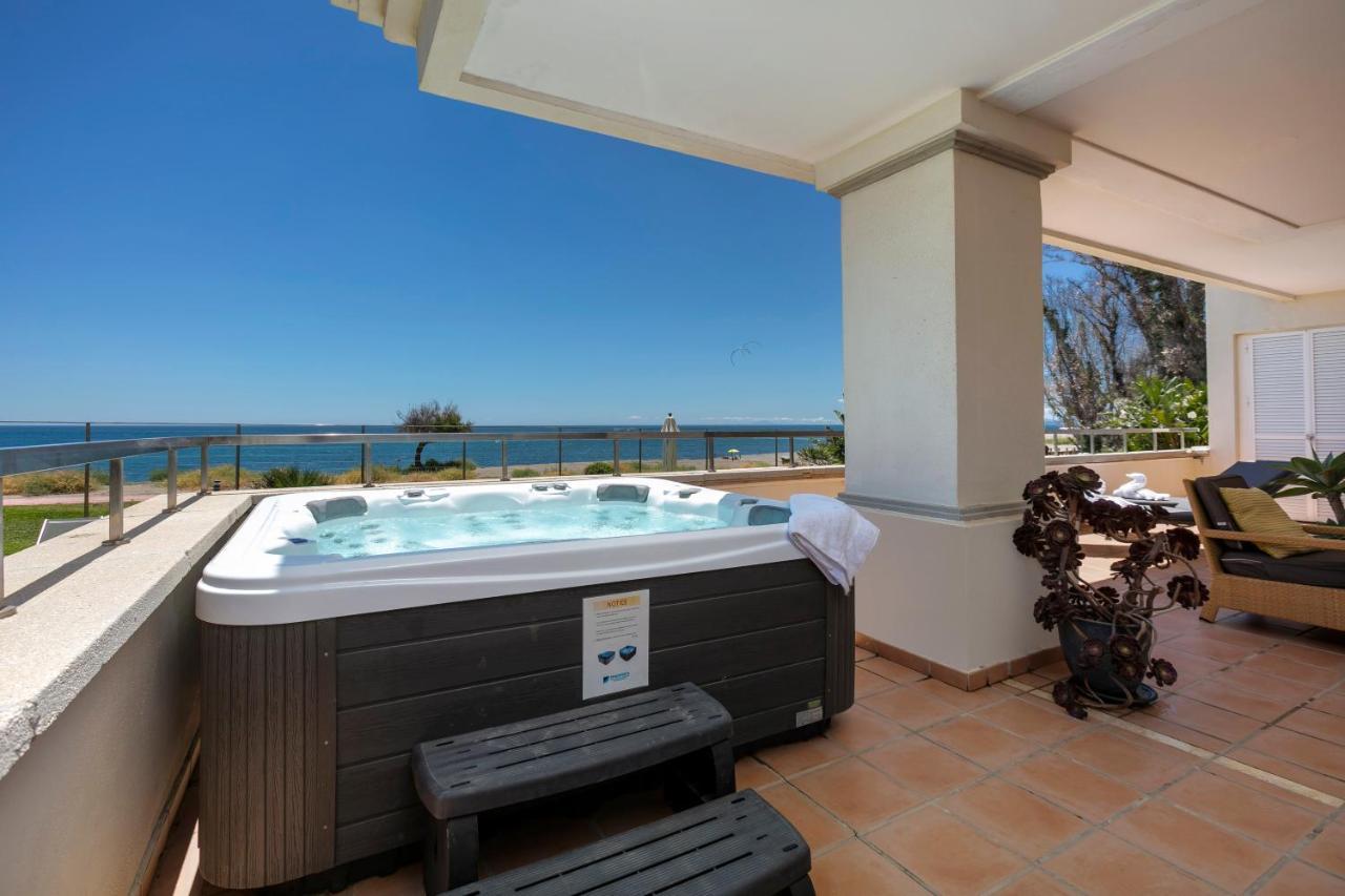 Appt 401-3-Bed-Heaven Beach-Paseo-All Year Heated Pool-Free Bikes Estepona Exterior foto